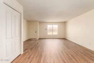 Photo #5: 6322757 Listing 