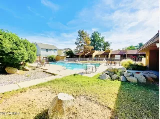 Photo #2: 6322769 Listing 