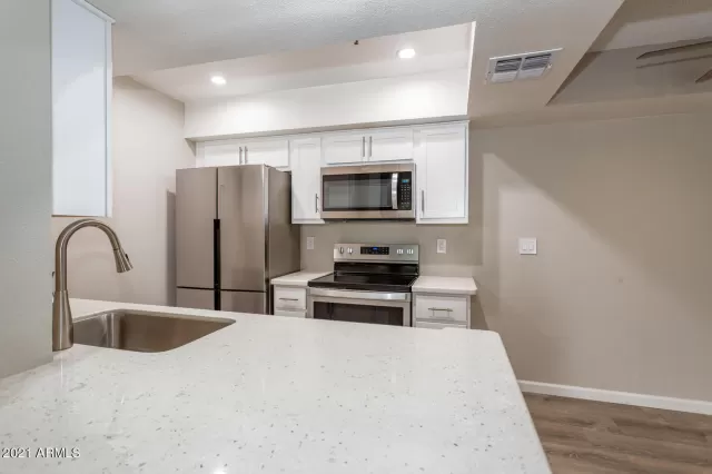 MLS: 6322792 Condo For Sale