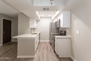 Photo #5: 6322792 Listing