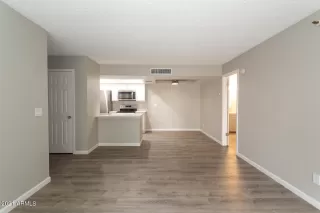 Photo #6: 6322792 Listing