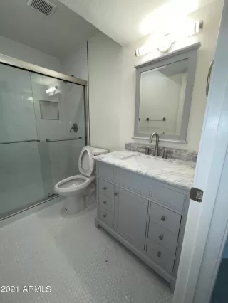 Photo #4: 6322909 Listing