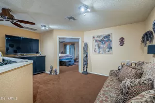 Photo #6: 6322935 Listing