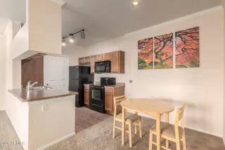 Photo #4: 6323036 Listing 