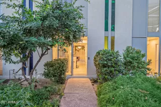 Photo #3: 6323072 Listing 