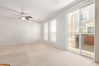 Photo #4: 6323222 Listing