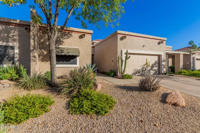 MLS: 6323249 Condo For Sale