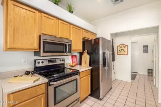 Photo #6: 6323249 Listing 