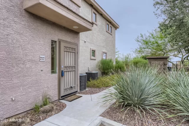 MLS: 6323286 Condo For Sale