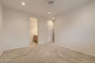 Photo #6: 6323286 Listing 