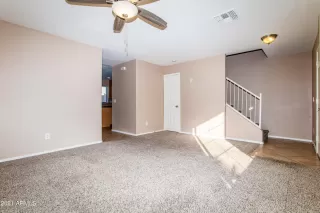 Photo #5: 6323431 Listing 