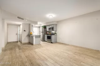 Photo #2: 6323629 Listing 