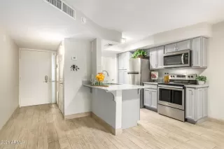 Photo #3: 6323629 Listing 