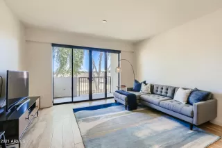 Photo #2: 6323638 Listing