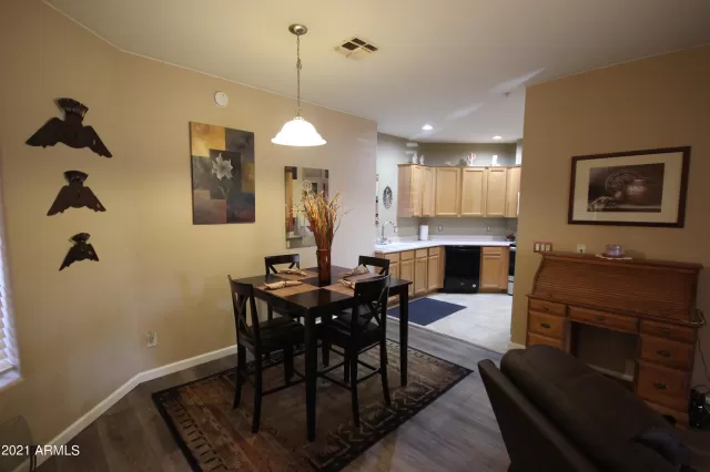 MLS: 6323684 Condo For Sale