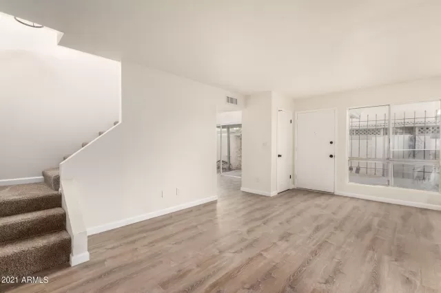 MLS: 6323751 Condo For Sale