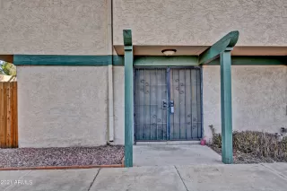 Photo #5: 6323809 Listing