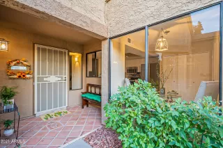 Photo #3: 6323856 Listing