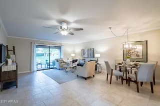 Photo #5: 6323856 Listing