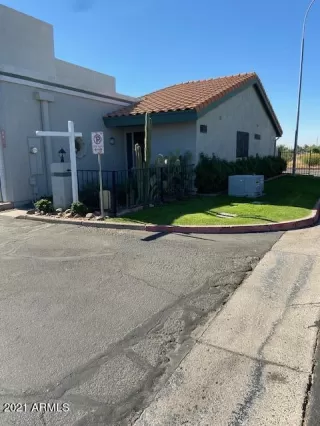 Photo #2: 6324097 Listing 