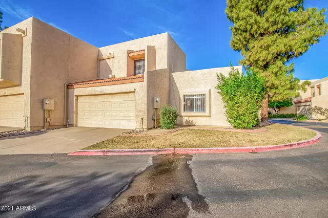 MLS: 6324172 Condo For Sale