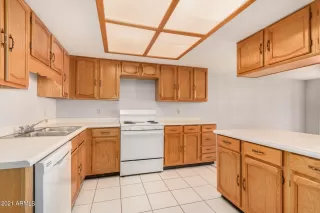 Photo #4: 6324190 Listing