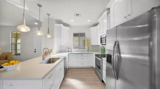 Photo #4: 6324225 Listing