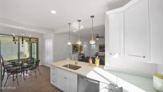 Photo #5: 6324225 Listing