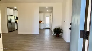 Photo #3: 6324249 Listing