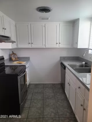 Photo #6: 6324251 Listing