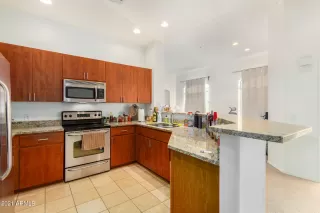 Photo #3: 6324317 Listing 