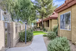 Photo #2: 6324328 Listing