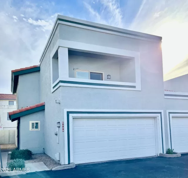 MLS: 6324346 Condo For Sale