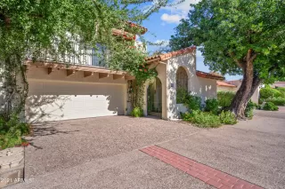 Photo #1: 6324407 Listing