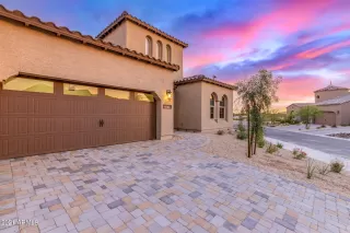 Photo #2: 6324581 Listing