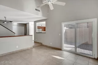 Photo #4: 6324603 Listing