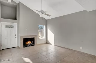 Photo #5: 6324603 Listing