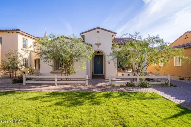 MLS: 6324712 Condo For Sale