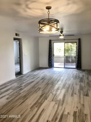 Photo #5: 6324993 Listing 