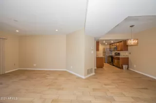 Photo #3: 6325005 Listing