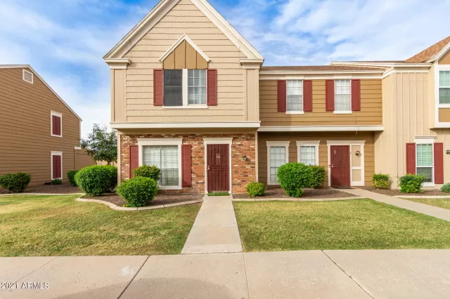 MLS: 6325008 Condo For Sale