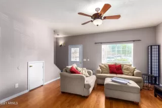 Photo #4: 6325008 Listing 