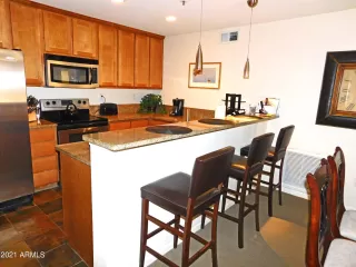 Photo #4: 6325194 Listing