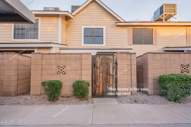 MLS: 6325231 Condo For Sale