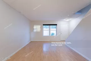 Photo #4: 6325231 Listing