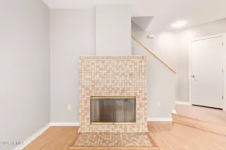 Photo #5: 6325333 Listing