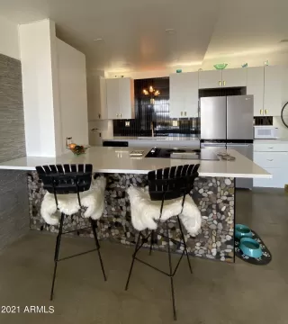 Photo #5: 6325398 Listing 