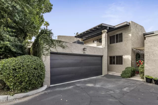 MLS: 6325558 Condo For Sale