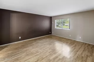 Photo #6: 6325558 Listing 