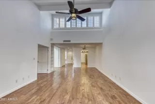 Photo #4: 6325625 Listing